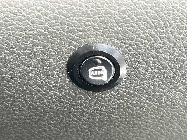 日産 キューブ 15X Mセレクション 京都府 2009(平21)年 3.7万km ビターショコラ 純正SDナビ/ワンセグ/DVD再生/バックカメラ/アイドリングストップ/ドアバイザー/ETC/プッシュスタート