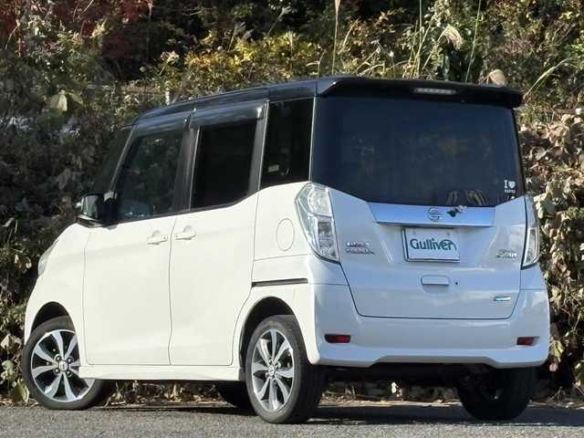 日産 デイズ ルークス HWS X Vセレクション 大分県 2016(平28)年 13万km アメジストブラック/シルキーホワイト 両側パワースライドドア /アラウンドビューモニター/社外メモリーナビ/地デジ/純正15インチアルミホイール/純正HIDヘッドライト/フォグランプ/スマートキー/エンジンプッシュスタート/アイドリングストップ