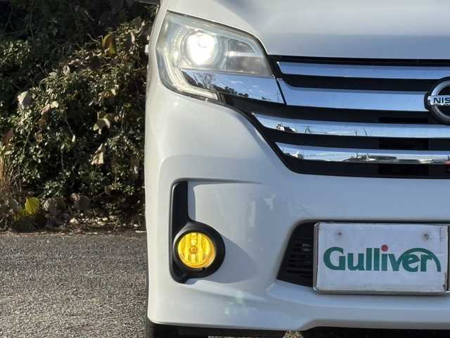 日産 デイズ ルークス HWS X Vセレクション 大分県 2016(平28)年 13万km アメジストブラック/シルキーホワイト 両側パワースライドドア /アラウンドビューモニター/社外メモリーナビ/地デジ/純正15インチアルミホイール/純正HIDヘッドライト/フォグランプ/スマートキー/エンジンプッシュスタート/アイドリングストップ