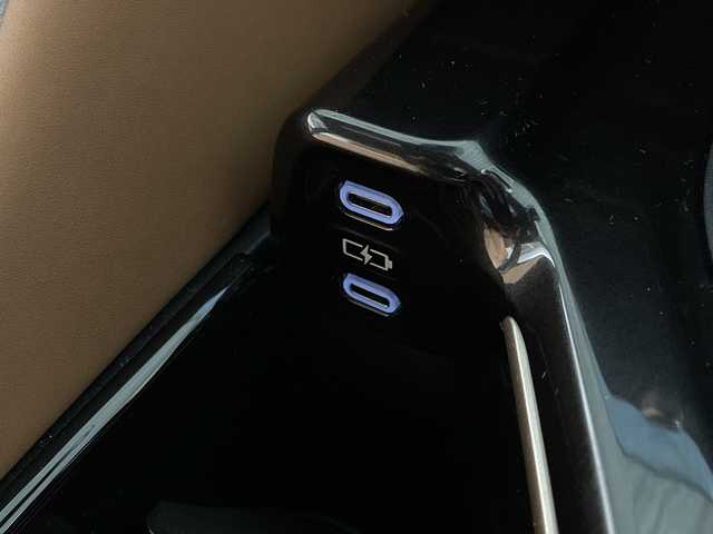 トヨタ クラウン スポーツ Z 福岡県 2024(令6)年 0.9万km パールⅡ 純正メモリナビ/パノラマルーフ/アドバンスドパーク/アラウンドビューモニター/ブラインドスポットモニター/フルセグテレビ/ブラウンレザーシート/シートヒーター/シートクーラー/ETC2.0/パワーバックドア/置くだけ充電/純正フロアマット