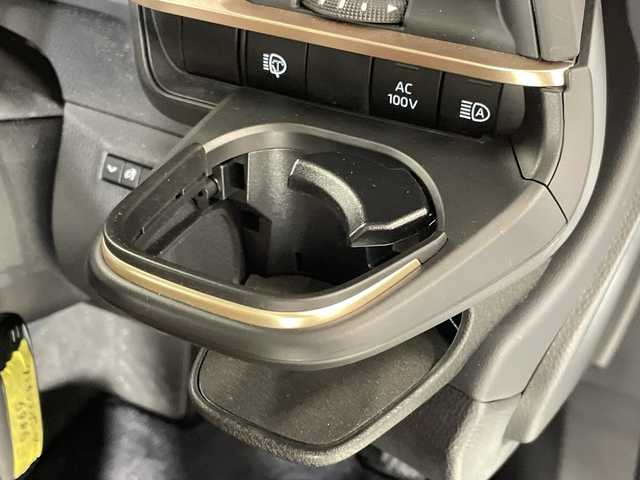 トヨタ クラウン スポーツ Z 福岡県 2024(令6)年 0.9万km パールⅡ 純正メモリナビ/パノラマルーフ/アドバンスドパーク/アラウンドビューモニター/ブラインドスポットモニター/フルセグテレビ/ブラウンレザーシート/シートヒーター/シートクーラー/ETC2.0/パワーバックドア/置くだけ充電/純正フロアマット