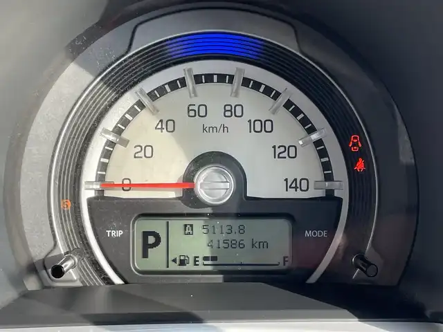 スズキ ハスラー G 徳島県 2016(平28)年 4.2万km クールカーキPM (株)IDOMが運営する【じしゃロン徳島店】の自社ローン専用車両になりますこちらは現金またはオートローンご利用時の価格です。/自社ローンご希望の方は別途その旨お申付け下さい”	/評価点4.5/レーダーブレーキサポート/社外ナビゲーション/両席シートヒーター/トラクションコントロール/ヘッドライトレベリング/プッシュスタート/スマートキー	/スペアキー/アイドリングストップ		/電動格納ミラー/社外フロアマット/サイドバイザー/Wエアバック