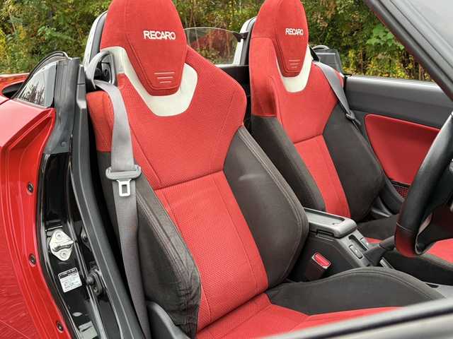 ダイハツ コペン セロS 大分県 2018(平30)年 1.7万km マタドールレッドP 電動オープン/純正レカロシート/シートヒーター/社外メモリーナビ/バックカメラ/フルセグ/DVD/Bluetooth/スマートキー/純正16インチアルミホイール/純正LEDヘッドライト/フォグランプ/ETC/アイドリングストップ