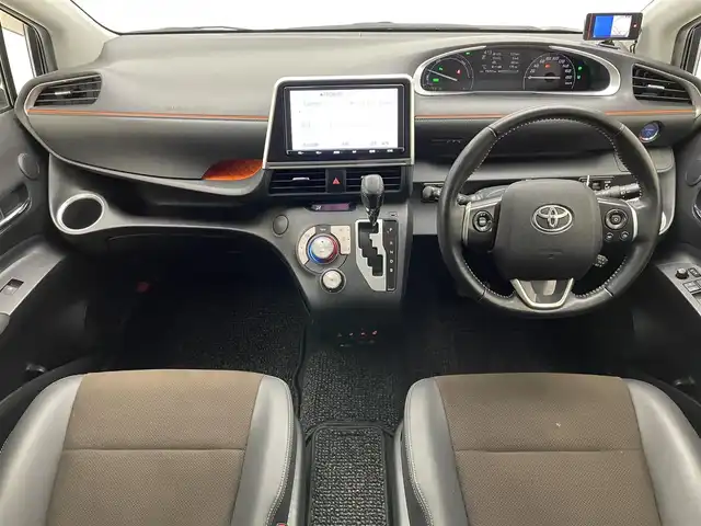 トヨタ シエンタ ハイブリッド G クエロ 愛知県 2021(令3)年 2万km ブラックマイカ 純正９型ナビ　全方位カメラ　シートヒーター　ＥＴＣ　両側パワスラ　セーフティセンス　衝突軽減　車線逸脱　コーナーセンサー　ＬＥＤライト　ＡＣ１００Ｖ　ハンドルヒーター　ハーフレザー　クルコン　フォグ　オートハイビーム　純正フロアマット　