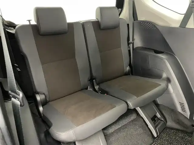 トヨタ シエンタ ハイブリッド G クエロ 愛知県 2021(令3)年 2万km ブラックマイカ 純正９型ナビ　全方位カメラ　シートヒーター　ＥＴＣ　両側パワスラ　セーフティセンス　衝突軽減　車線逸脱　コーナーセンサー　ＬＥＤライト　ＡＣ１００Ｖ　ハンドルヒーター　ハーフレザー　クルコン　フォグ　オートハイビーム　純正フロアマット　