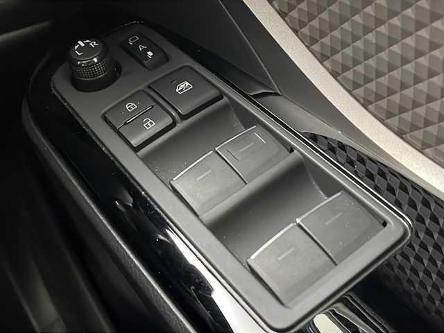 トヨタ Ｃ－ＨＲ G 茨城県 2021(令3)年 6.2万km ブラックマイカ 純正ナビ付ディスプレイオーディオ/・全方位カメラ/・Bluetooth/・AM/FM/USB/Miracast/BSM/ワンオーナー/前後純正ドライブレコーダー/シートヒーター（D+N席）/前後コーナーセンサー/純正アルミホイール/AAC/ビルドインETC/スマートキー/LEDヘッドライト/オートライト/オートマチックハイビーム