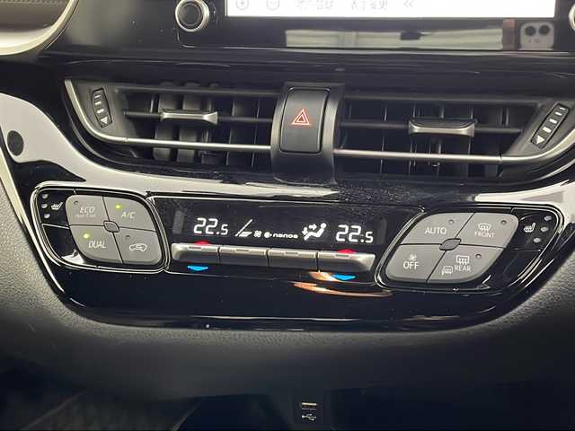 トヨタ Ｃ－ＨＲ G 茨城県 2021(令3)年 6.2万km ブラックマイカ 純正ナビ付ディスプレイオーディオ/・全方位カメラ/・Bluetooth/・AM/FM/USB/Miracast/BSM/ワンオーナー/前後純正ドライブレコーダー/シートヒーター（D+N席）/前後コーナーセンサー/純正アルミホイール/AAC/ビルドインETC/スマートキー/LEDヘッドライト/オートライト/オートマチックハイビーム