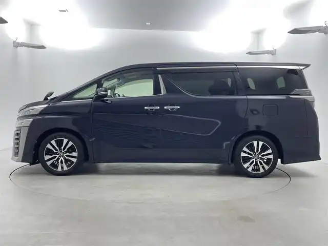 トヨタ ヴェルファイア Z Gエディション 福井県 2018(平30)年 7万km スパークリングブラックパールクリスタルシャイン 純正10インチナビNSZT-Z66T/（ＣＤ/ＤＶＤ/フルセグ/ＢＴ/ＳＤ）/純正フリップダウンモニター/ビルトインＥＴＣ　/運転席・助手席シートヒーター/運転席・助手席エアーシート/運転席・助手席パワーシート　/パワーバックドア/純正フロアマット/純正１８インチAW/クリアランスソナー/トヨタセーフティーセンス/プリクラッシュセーフティ/レーンキーピーングアシスト/レーンキープアシスト/アダブティブクルーズコントロール/ロードサインアシスト/オートマチックハイビーム/オートライト/LEDヘッドライト/フォグライト/スマートキー（スペアキー1本）/プッシュスタート/サイドバイザー