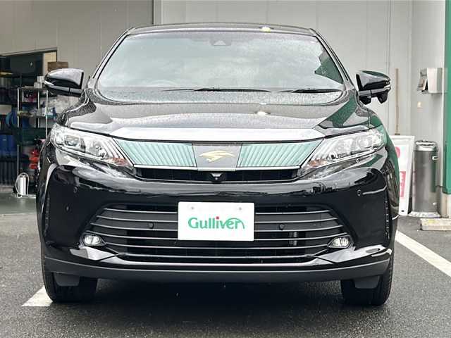 トヨタ ハリアー エレガンス 京都府 2018(平30)年 2.2万km ブラック サンルーフ　アルパインＢＩＧ－Ｘ９型ナビ　バックカメラ　サイドカメラ　純正ＥＴＣ　追従付きクルーズコントロール　ＢＴ　パワーシート　盗難防止システム　社外ドライブレコーダー　コーナーセンサー　禁煙車