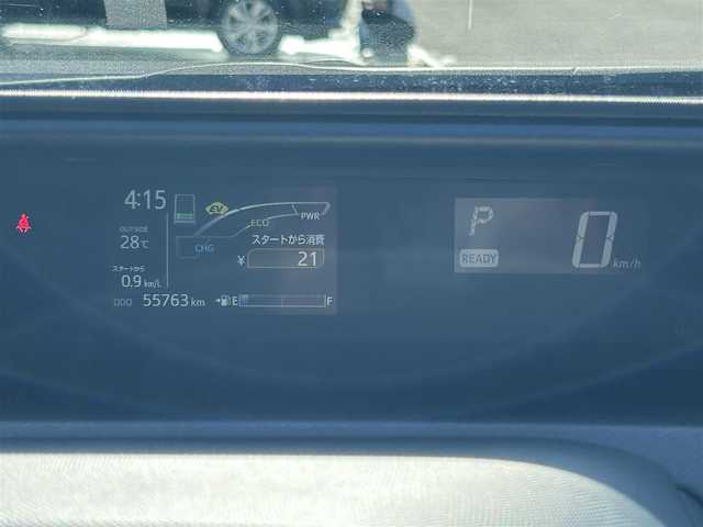 トヨタ アクア S 山形県 2018(平30)年 5.6万km スーパーホワイトⅡ 純正カーオーディオ/　　【CD USB AUX AM/FM】/アイドリングストップ/横滑り防止装置/ステアリングスイッチ/電動格納ウィンカーミラー/純正フロアマット/ドアバイザ―/リモコンキー×2/ETC