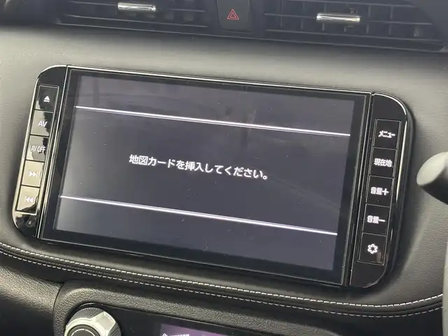 日産 キックス X 福井県 2021(令3)年 1.4万km ピュアブラック プロパイロット/・衝突軽減ブレーキ/・車線逸脱警報機能/・レーンキープアシスト/・クルーズコントロール（追従有）/純正ナビゲーション/【AM/FM/CD/Bluetooth/フルセグTV】/アラウンドビューモニター/ビルトインETC/デジタルインナーミラー/オートライト/LEDヘッドライド/ヘッドライドレベライザー/プッシュスタート/スマートキー/取扱説明書