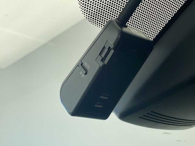 トヨタ アクア G ソフトレザーセレクション 沖縄県 2018(平30)年 4.9万km フレッシュグリーンマイカメタリック 純正SDナビ（NSZT-W66T）/　CD/DVD/SD/BT/フルセグ/ビルトインETC/ドライブレコーダー（DRT-H66A)/トヨタセーフティセンス/合皮シート/LEDヘッドライト/オートマチックハイビーム/オートライト/フロアマット/プッシュスタート/スマートキ―