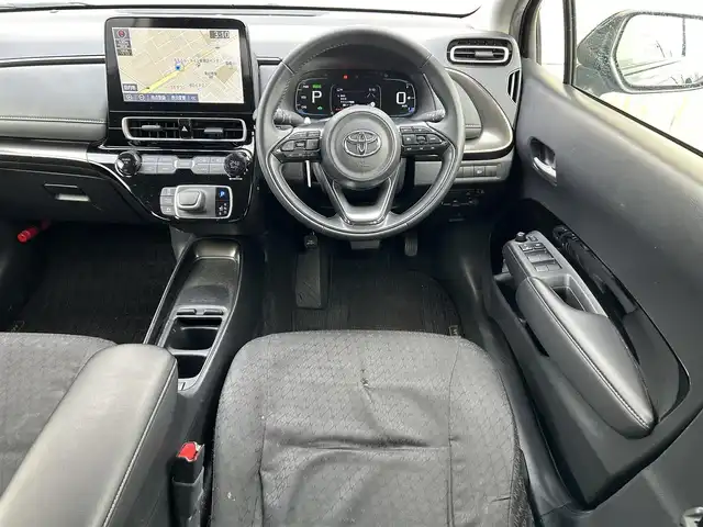 トヨタ アクア Z 新潟県 2022(令4)年 6.3万km ブラックマイカ ワンオーナー/純正ナビ/（フルセグ、Bluetooth、AM・FM）/衝突軽減ブレーキ/ETC/クルーズコントロール（追従有）/ドライブレコーダー（前方、車内）/コーナーセンサー（前後）/ステアリングスイッチ/レーンキープアシスト/LEDヘッドライト/オートライト/オートマチックハイビーム/横滑り防止/１００V充電/USB充電/タイプC充電/プッシュスタートボタン/フロアマット純正
