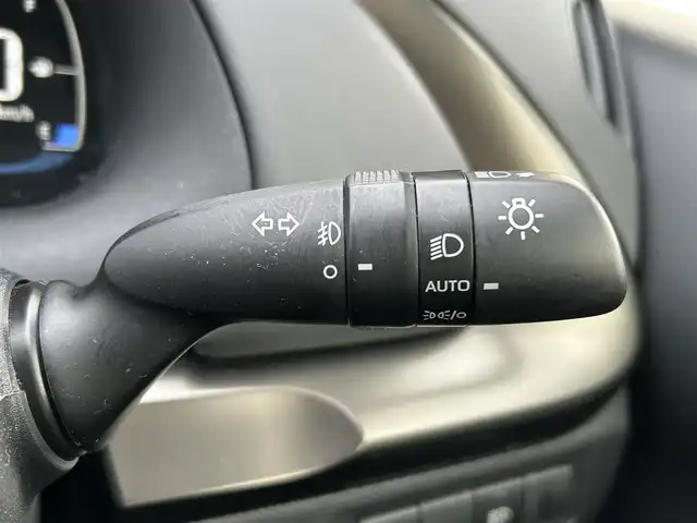 トヨタ アクア Z 新潟県 2022(令4)年 6.3万km ブラックマイカ ワンオーナー/純正ナビ/（フルセグ、Bluetooth、AM・FM）/衝突軽減ブレーキ/ETC/クルーズコントロール（追従有）/ドライブレコーダー（前方、車内）/コーナーセンサー（前後）/ステアリングスイッチ/レーンキープアシスト/LEDヘッドライト/オートライト/オートマチックハイビーム/横滑り防止/１００V充電/USB充電/タイプC充電/プッシュスタートボタン/フロアマット純正