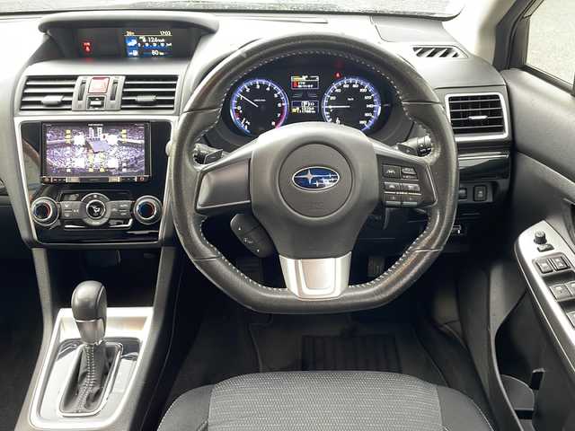 スバル レヴォーグ 1．6GT アイサイト 熊本県 2015(平27)年 11.2万km クリスタルブラックシリカ (株)IDOMが運営する【じしゃロン熊本店】の自社ローン専用車両になります。こちらは現金またはオートローンご利用時の価格です。自社ローンご希望の方は別途その旨お申付け下さい　/4WD/社外ナビ/バックカメラ/フルセグテレビ/DVD/CD/Bluetooth接続/ETC/アイサイト/HIDヘッドライト/オートライト/W＋サイドエアバッグ/スマートキー