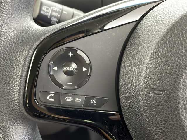 ホンダ Ｎ ＢＯＸ G･EX Hセンシング カッパーブラウンスタイル 愛知県 2019(平31)年 5万km プラチナホワイトパール ・純正メモリーナビVXM-194VFi/CD/DVD/Bluetooth/フルセグTV/・バックカメラ/・両側パワースライドドア/・オートLEDヘッドライト/・スマートキー×２/・ETC/・ステアリングスイッチ/・USBポート×２/・Honda SENSING/・衝突軽減ブレーキ/・オートハイビーム/・誤発進抑制機能/・後方誤発進抑制機能/・路外逸脱警報機能/・アダプティブクルーズコントロール/・車線維持支援システム/・歩行者事故低減ステアリング^/・先行車発進お知らせ機能/・標識認識機能