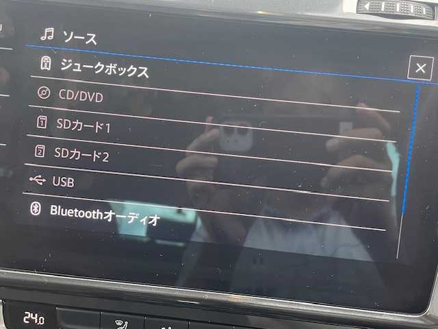 フォルクスワーゲン ゴルフ TSIコンフォートライン 茨城県 2018(平30)年 8.7万km 赤 前後ドライブレコーダー　/レーダークルーズコントロール　/ＥＴＣ　/バックカメラ　/純正ディスプレイオーディオ　/プッシュスタート　/ＬＥＤライト　/オートライト　/衝突軽減システム　/エアバックＷ＋サイド/オールオートパワーウィンドウ/パワーステアリング