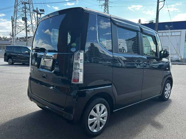 ホンダ Ｎ ＢＯＸ G 富山県 2016(平28)年 8万km 黒