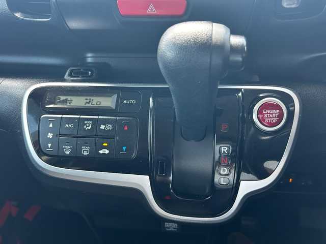 ホンダ Ｎ ＢＯＸ G 富山県 2016(平28)年 8万km 黒