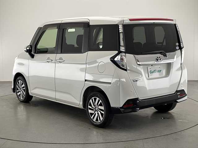 トヨタ タンク カスタムG S 宮崎県 2017(平29)年 5.4万km パールホワイトⅢ 禁煙車/衝突被害軽減ブレーキ/純正ナビTV/（NSZT-W66T/CD/Bluetooth/FMAM/フルセグTV)/純正ビルトインETC/純正LEDオートライト/純正LEDフォグ/純正14インチアルミ/純正フロアマット/両側電動スライドドア/パノラミックビューモニター/クルーズコントロール/クリアランスソナー/前席シートヒーター/オートエアコン/本革巻ハンドル/スマートキー/プッシュエンジンスタート/スペアキー/新車時保証書/取扱い説明書