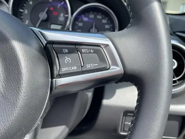 マツダ ロードスター ブラウン トップ 宮城県 2023(令5)年 0.8万km マシーングレープレミアムM /ブラウンレザーシート//BOSEプレミアムサウンド//純正メモリナビ//CD/DVD/SD/BT/USB/フルセグテレビ//バックカメラ//シートヒーター//クルーズコントロール//スマートシティブレーキサポート//ブラインドスポットモニター//車線逸脱警報//ビルトインETC//社外ドライブレコーダー前方