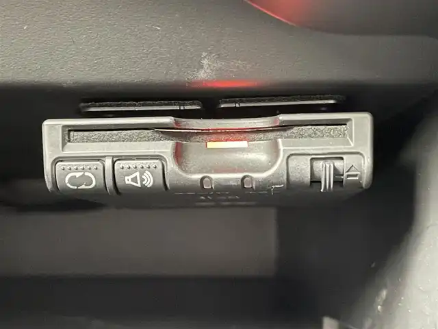 日産 ノート X DIG－S 千葉県 2013(平25)年 3.7万km オーロラモーヴ 純正7インチSDナビ/CD AUX SD フルセグ/バックカメラ/純正フロアマット/ドアバイザー/アイドリングストップ/ヘッドライトレベライザー/プッシュスタート/スマートキー/ETC