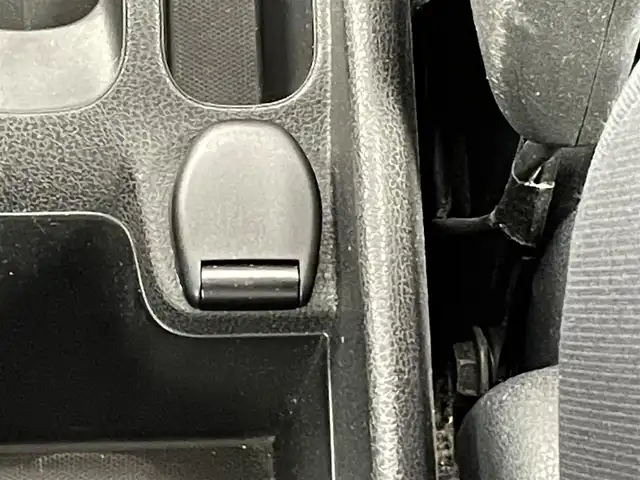 日産 ノート X DIG－S 千葉県 2013(平25)年 3.7万km オーロラモーヴ 純正7インチSDナビ/CD AUX SD フルセグ/バックカメラ/純正フロアマット/ドアバイザー/アイドリングストップ/ヘッドライトレベライザー/プッシュスタート/スマートキー/ETC