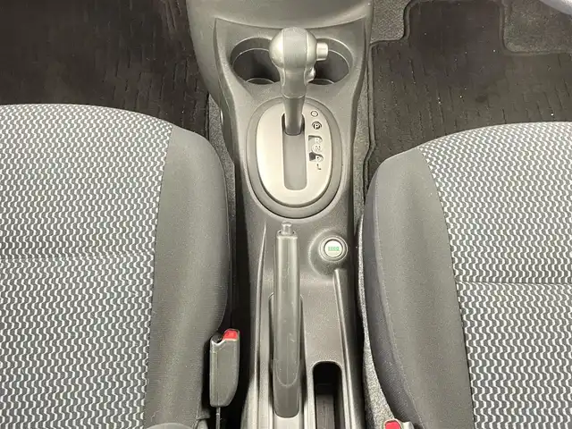 日産 ノート X DIG－S 千葉県 2013(平25)年 3.7万km オーロラモーヴ 純正7インチSDナビ/CD AUX SD フルセグ/バックカメラ/純正フロアマット/ドアバイザー/アイドリングストップ/ヘッドライトレベライザー/プッシュスタート/スマートキー/ETC