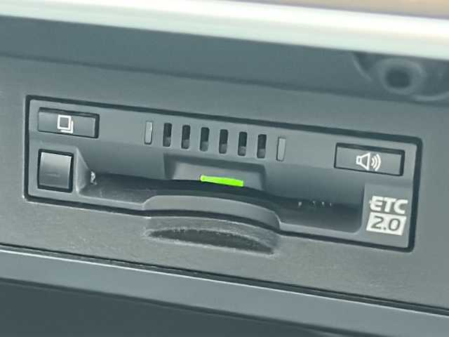 トヨタ ランドクルーザー プラド TX Lパッケージ マットブラED 広島県 2023(令5)年 2.8万km ブラック 禁煙車/７人乗/ブラックルーフレール/ムーンルーフ/トヨタセーフティセンス/・プリクラッシュセーフティ/・レーンディパーチャーアラート/・レーントレーシングアシスト/・オートマチックハイビーム/・RSA/・先行車発進告知/クリアランスソナー/純正ナビ/・フルセグTV/CD/DVD/Bluetooth//バックカメラ/革巻きステアリング/ステアリングスイッチ/オートライト/ヘッドランプウォッシャー/LEDヘッドライト/フォグランプ/黒レザーシート/シートヒーター/ベンチレーション/パワーシート/前後ドライブレコーダー/ETC2.0/純正フロアマット