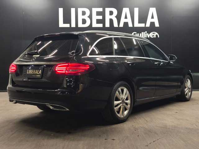 メルセデス・ベンツ Ｃ２２０ｄ ワゴン アバンギャルド 群馬県 2019(平31)年 6.7万km オブシディアンブラック レーダーセーフティパッケージ/黒革シート/純正ナビ/バックカメラ/前席パワーシート/シートヒーター/社外フロアマット/キーレスゴー/フルセグTV/ETC2.0/LEDライト/17インチAW/パークアシスト