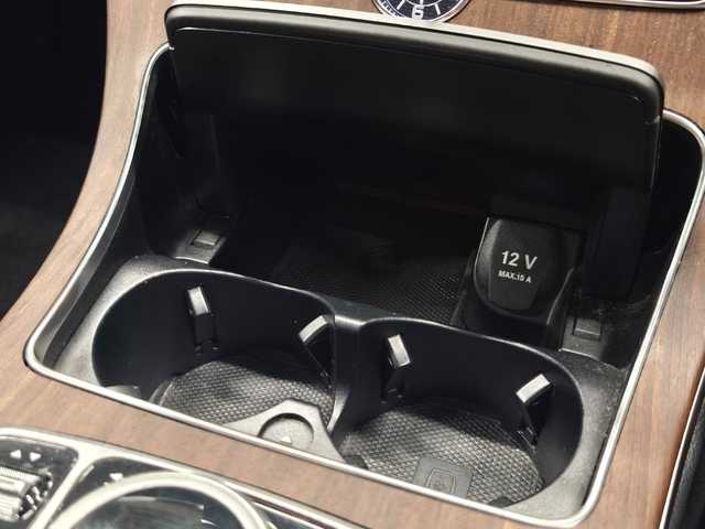 メルセデス・ベンツ Ｃ２２０ｄ ワゴン アバンギャルド 群馬県 2019(平31)年 6.7万km オブシディアンブラック レーダーセーフティパッケージ/黒革シート/純正ナビ/バックカメラ/前席パワーシート/シートヒーター/社外フロアマット/キーレスゴー/フルセグTV/ETC2.0/LEDライト/17インチAW/パークアシスト