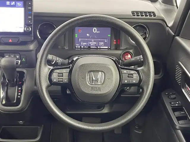 ホンダ Ｎ ＢＯＸ カスタム 埼玉県 2024(令6)年 0.9万km クリスタルブラックパール 純正ナビ　バックカメラ　ＥＴＣ　前後ドライブレコーダー　ホンダセンシング　アダプティブクルーズコントロール　シートヒーター　純正アルミホイール　スマートキー　オートハイビーム　LEDヘッドライト　TV