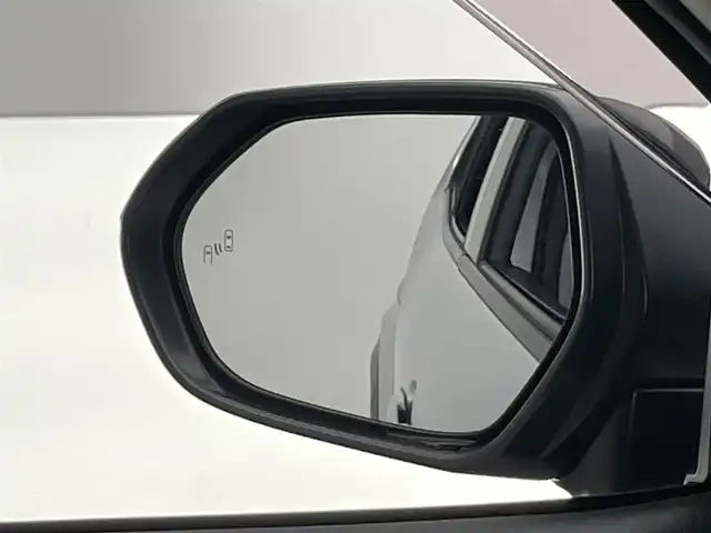 トヨタ ヤリスクロス ハイブリッド Z 愛知県 2021(令3)年 3.3万km ブラックマイカ/シルバーメタリック 2トーン 純正８型ＤＡナビ　全方位カメラ　禁煙　シートヒーター　ハーフレザー　ＢＳＭ　ＥＴＣ　前後ドラレコ　電動パーキング　セーフティセンス　衝突軽減　追従クルコン　ＬＥＤオートライト　コーナーセンサー　ＵＳＢ