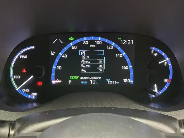 トヨタ ヤリスクロス ハイブリッド Z 愛知県 2021(令3)年 3.3万km ブラックマイカ/シルバーメタリック 2トーン 純正８型ＤＡナビ　全方位カメラ　禁煙　シートヒーター　ハーフレザー　ＢＳＭ　ＥＴＣ　前後ドラレコ　電動パーキング　セーフティセンス　衝突軽減　追従クルコン　ＬＥＤオートライト　コーナーセンサー　ＵＳＢ