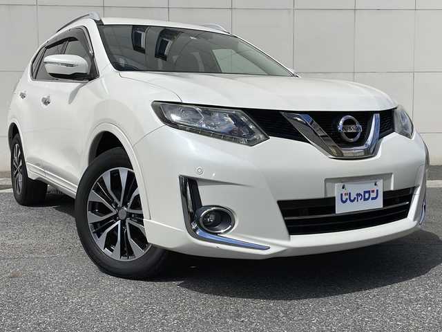 日産 エクストレイル モードプレミア　エマージェンシーB 埼玉県 2015(平27)年 10.2万km ブリリアントホワイトパール (株)IDOMが運営する【じしゃロン熊谷店】の自社ローン専用車両になりますこちらは現金またはオートローンご利用時の価格です。自社ローンご希望の方は別途その旨お申付け下さい/4WD/純正8型メモリーナビ/ＣＤ／ＤＶＤ／ＢＴ／ＳＤ／ＭＳＶ／ＡＵＸ／ラジオ／フルセグＴＶ/フルセグTV/バックカメラ/LEDライト/オートライト/エマージェンシーブレーキ/レーンキープアシスト/アイドリングストップ/クリアランスソナー/レザーシート/シートヒーター/ETC/ルーフレール/AUTECH18インチAW/インテリジェントキー/プッシュスタート