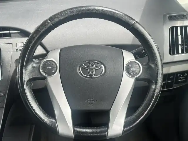 トヨタ プリウス G ツーリングセレ レザーパック 愛知県 2011(平23)年 10.3万km ブラック 純正ナビ　/（フルセグTV／BT/CD/DVD）　/横滑り防止装置　/ドライブレコーダー　/ビルトインETC　/純正アルミホイール　/純正フロアマット　/布系シート　/純正AW付きスタッドレスタイヤ有り　/オートライト