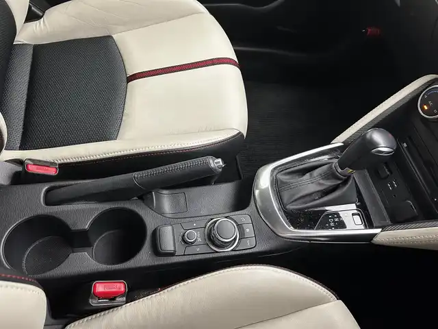 マツダ デミオ XD ツーリング Lパッケージ 愛媛県 2015(平27)年 4.4万km スノーフレイクホワイトパールマイカ 登録時43354km/車検R8年1月/純正SDナビ/ フルセグ/Bluetooth/CD/DVD/AUX/バックカメラ　/セーフティパッケージ/・ブラインドスポットモニター/・リアクロストラフィックアラート/・ハイビームアシスト/・車線逸脱警報/シティーブレーキサポート/AT誤発進抑制機能/LEDオートヘッドライト/アクティブドライビングディスプレイ/ハーフレザーシート/クルーズコントロール　/ステアリングリモコン　/スマートキー×2/ETC/禁煙車