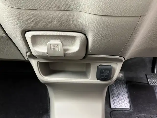 ホンダ ライフ G HIDスマートスペシャル 高知県 2012(平24)年 11.8万km 黒 ナビ	/ＥＢＤ（電子制御制動力配分システム）付/ＡＢＳディスチャージヘッドライト＜ＨＩＤ＞（ロービーム、オートレベリング機構付）/スマートプラス装備/ ナビ装着用スペシャルパッケージ/Ｈｏｎｄａスマートキーシステム/フルオート・エアコンディショナー/ハーフシェイドフロントウィンドウ/カラードフロントグリル