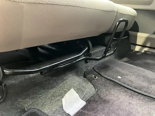 ホンダ ライフ G HIDスマートスペシャル 高知県 2012(平24)年 11.8万km 黒 ナビ	/ＥＢＤ（電子制御制動力配分システム）付/ＡＢＳディスチャージヘッドライト＜ＨＩＤ＞（ロービーム、オートレベリング機構付）/スマートプラス装備/ ナビ装着用スペシャルパッケージ/Ｈｏｎｄａスマートキーシステム/フルオート・エアコンディショナー/ハーフシェイドフロントウィンドウ/カラードフロントグリル
