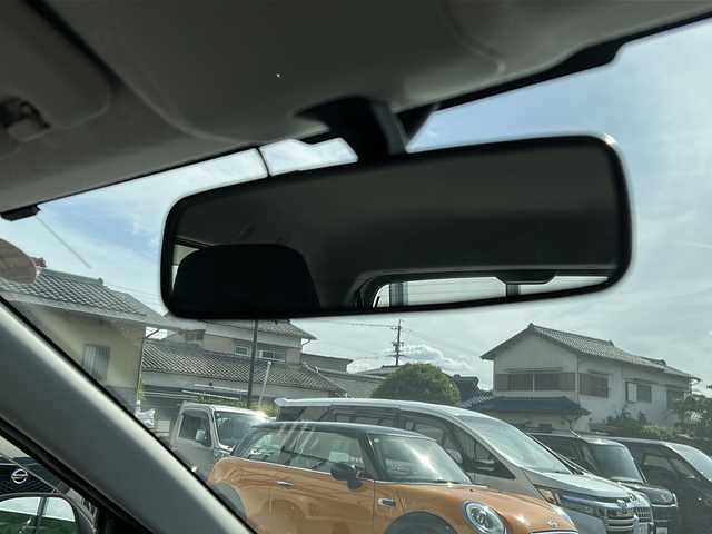 ダイハツ ミラ イース 岐阜県 2018(平30)年 1.7万km 赤 ドライブレコーダー（前方）　/フルセグＴＶ（地デジ）　/ワンオーナー　/キーレス　/ストラーダナビ　/ＣＤチェンジャー付き　/純正アルミホイール（ダイハツ）　/ＡＢＳ　/横滑り防止装置　/盗難防止装置 /パワーウィンドウ