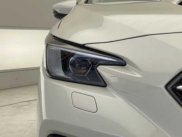 スバル レヴォーグ 1．8GT EX 愛知県 2021(令3)年 3万km クリスタルホワイトP 衝突軽減システム/純正11.6型ディズプレイオーディオ　ナビあり/レーダークルーズコントロール/シートヒーター/フルセグ/CD DVD/Bluetooth/バックカメラ/パワーシート/コーナーセンサー/純正アルミホイール/LEDヘッドライト/パドルシフト/ETC/ステアリングスイッチ/スマートキー/プッシュスタート