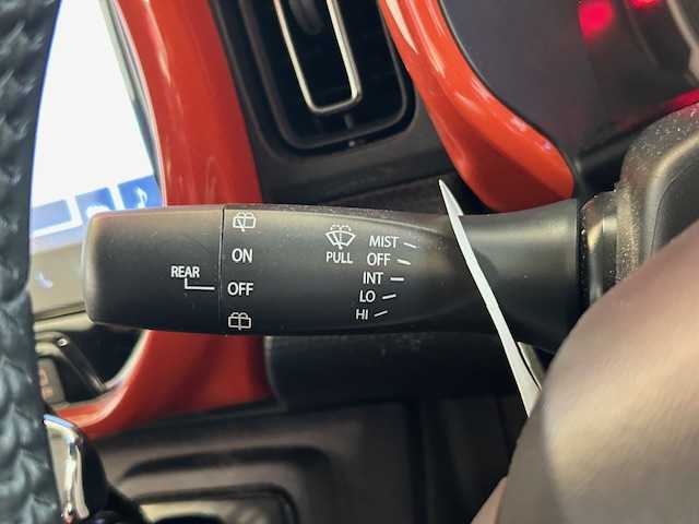 スズキ ハスラー HYBRID X 埼玉県 2020(令2)年 0.7万km バーミリオンオレンジ/ガンメタリック2トーン デュアルカメラブレーキサポート/純正メモリナビ/　　BT/フルセグ/アラウンドビューモニター/クルーズコントロール/LEDオートライト/シートヒーター/純正15インチアルミホイール/ステアリングスイッチ