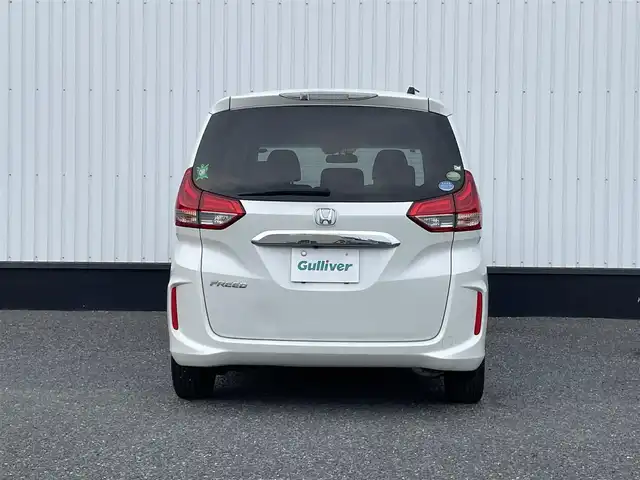 ホンダ フリード G ホンダセンシング 千葉県 2018(平30)年 4万km ホワイトオーキッドパール 純正メモリナビ/(フルセグTV CD DVD BT FM AM)/ナビ連動ドライブレコーダー/バックカメラ/衝突被害軽減システム/車線逸脱警報/クルーズコントロール/ハーフレザーシート/両側パワースライドドア/横滑り防止装置/ビルトインETC/アイドリングストップ/LEDヘッドライト/フォグランプ/オートライト/ウィンカーミラー/電動格納ミラー/純正15インチAW/シートリフター/プッシュスタート/スマートキー/フロアマット/ドアバイザー/取扱説明書/保証書/モデューロエアロ（F/S）