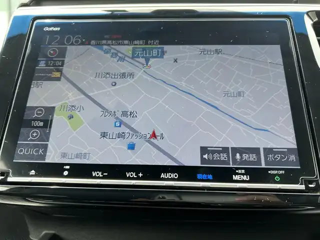ホンダ ステップワゴン スパーダ ハイブリッド G ホンダセンシング 香川県 2018(平30)年 6.7万km プラチナホワイトパール 登録時走行距離：66111km/衝突被害軽減装置/純正9型ナビゲーション/→フルセグTV/→CD/DVD再生/バックカメラ/ビルトインETC/ドライブレコーダー/クルーズコントロール/ステアリングリモコン/革巻きステアリング/LECオートライト/フォグランプ/純正フロアマット/後席サンシェード/横滑り防止装置/レーンキープアシスト/盗難防止装置/スマートキー/スペアキー