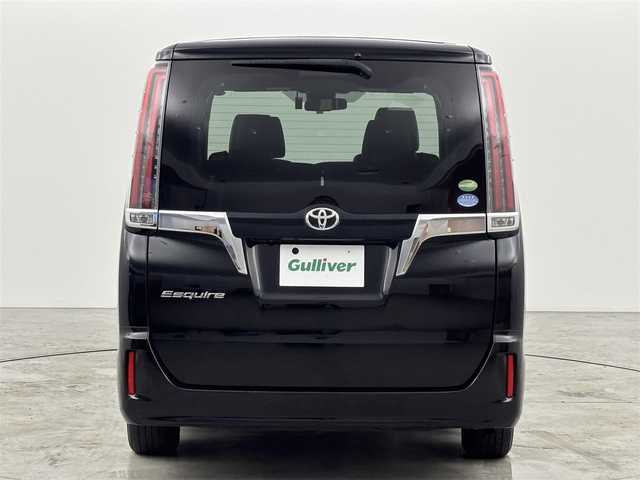 トヨタ エスクァイア Gi 福岡県 2017(平29)年 8.5万km ブラック ツインムーンルーフ/純正９型ナビ（フルセグＴＶ）　/衝突軽減　/レーンキープ　/コーナーセンサー　/クルコン　/両側電動スライドドア　/パドルシフト　/シートヒーター　/Ｗエアコン　/ドラレコ　/ＥＴＣ　/純正アルミホイール