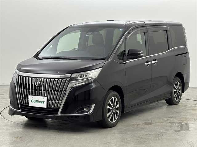 トヨタ エスクァイア Gi 福岡県 2017(平29)年 8.5万km ブラック ツインムーンルーフ/純正９型ナビ（フルセグＴＶ）　/衝突軽減　/レーンキープ　/コーナーセンサー　/クルコン　/両側電動スライドドア　/パドルシフト　/シートヒーター　/Ｗエアコン　/ドラレコ　/ＥＴＣ　/純正アルミホイール