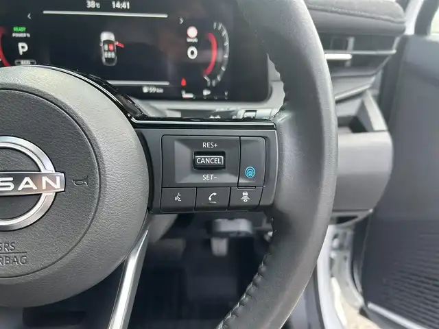 日産 オーラ G レザーエディション 神奈川県 2023(令5)年 1.2万km ピュアホワイトパール 純正9インチナビ/黒レザーシート/インテリジェントルームミラー/全方位カメラ/BOSEサウンド/ブラインドスポットモニター/オートマチックハイビーム/電子パーキング/オートホールド/Bluetooth/USB/HDMI/フルセグ/前後ドライブレコーダー/ステアリングリモコン/プッシュスタート/ワイヤレス充電