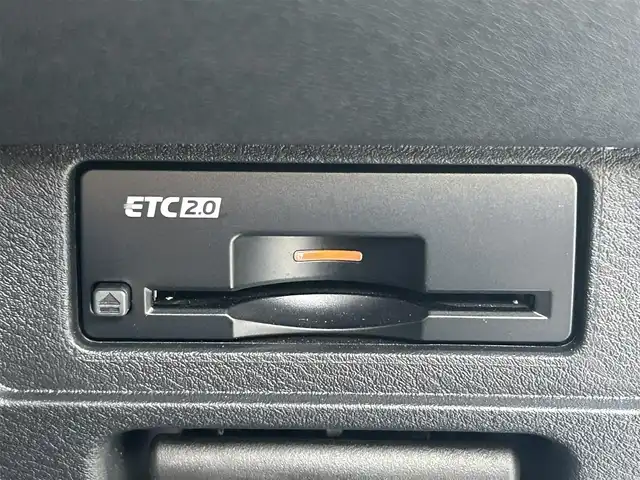 日産 オーラ G レザーエディション 神奈川県 2023(令5)年 1.2万km ピュアホワイトパール 純正9インチナビ/黒レザーシート/インテリジェントルームミラー/全方位カメラ/BOSEサウンド/ブラインドスポットモニター/オートマチックハイビーム/電子パーキング/オートホールド/Bluetooth/USB/HDMI/フルセグ/前後ドライブレコーダー/ステアリングリモコン/プッシュスタート/ワイヤレス充電