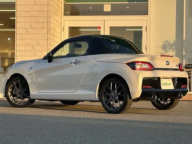 ダイハツ コペン GRスポーツ 兵庫県 2020(令2)年 5.7万km パールホワイトⅢ 純正カーオーディオ/純正BBS16インチアルミ/純正RECAROシート/MOMOステアリング/スマートキー/LEDヘッドライト/シートヒーター/純正フロアマット【助手席のみ】