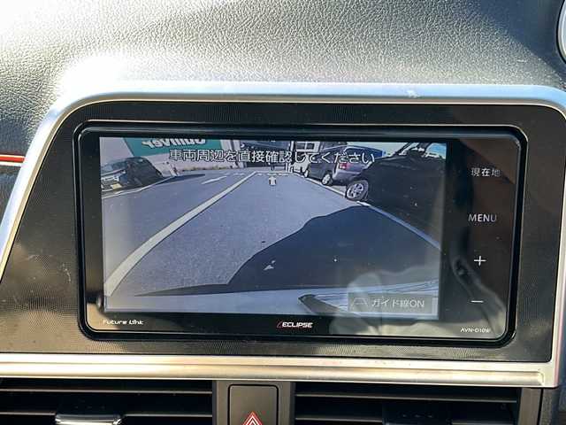 トヨタ シエンタ ファンベースG 静岡県 2019(令1)年 3.9万km ホワイトパールクリスタルシャイン 社外SDナビ/・CD/・DVD/・フルセグＴＶ/・Bluetooth/・USB/・AM/・FM/主要装備/・両側パワスラ/・衝突軽減/・レーンキープ/・コーナーセンサー後/・バックカメラ/・ETC/・ドラレコ前/・レザー調シートカバー/・シートヒーターD/N席/・ハンドルヒーター/・ステリモ/・スマートキー/・プッシュスタート/・スペアキー1本/・純正フロアマット/・LEDヘッドライト/・オートライト/・オートハイビーム